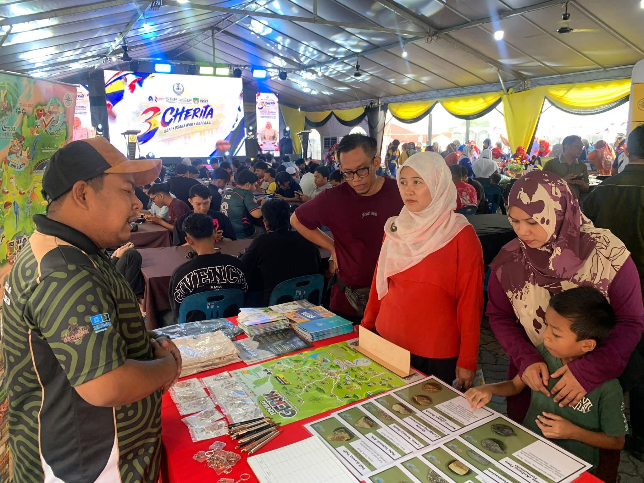 MDG ADA DI KARNIVAL 3 CHERITA